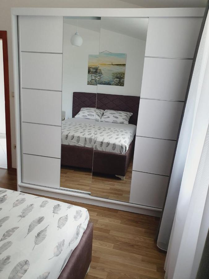 Macic Dub Ii Apartment *